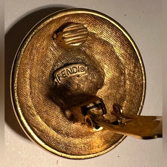 FENDI Bijoux Astrologia Cancer the Crab Clip Earrings - Picture 7 of 8